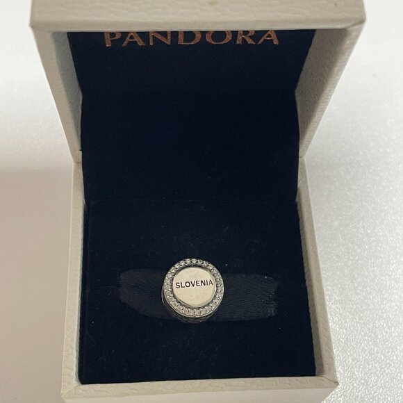 Pandora Slovenia Flag Charm - Picture 4 of 5